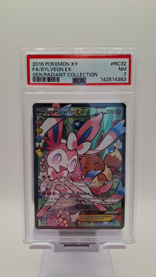 Sylveon RC32 PSA 7
